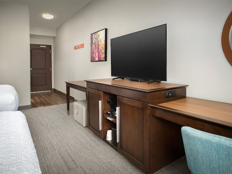 Photo of Hampton Inn & Suites Portland/Hillsboro-Evergreen Park