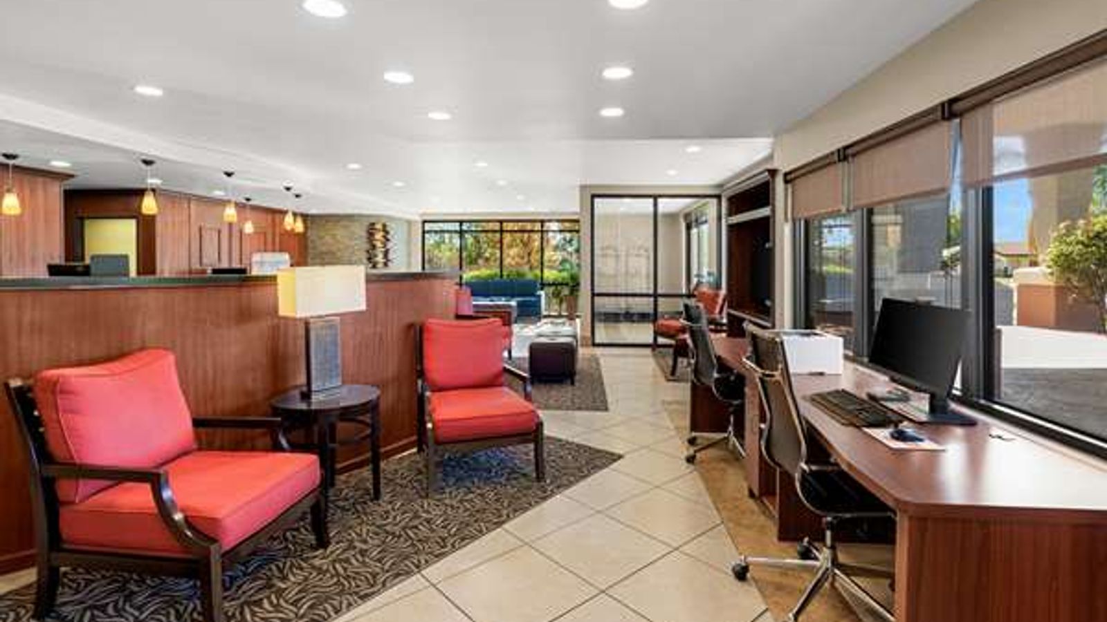 Photo of Comfort Suites Suites Vacaville-Napa Valley Area
