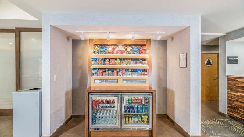 Photo of Hampton Inn Oakland-Hayward