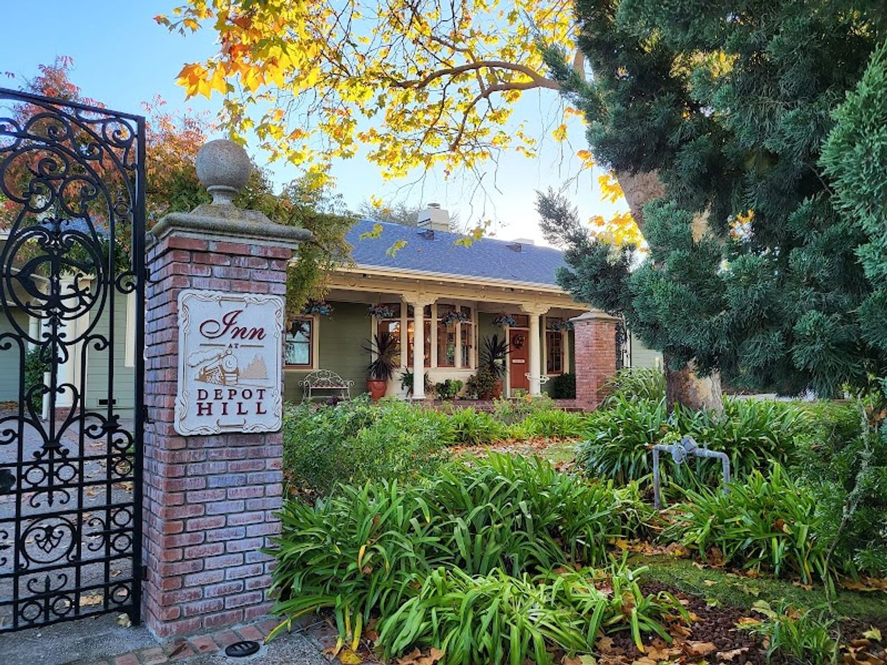 Photo of Inn At Depot Hill