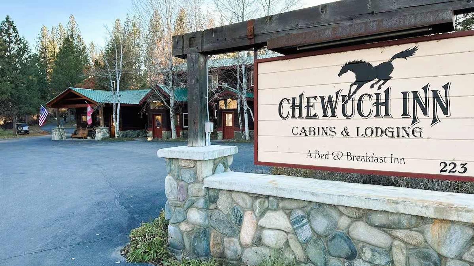 Chewuch Inn & Cabins