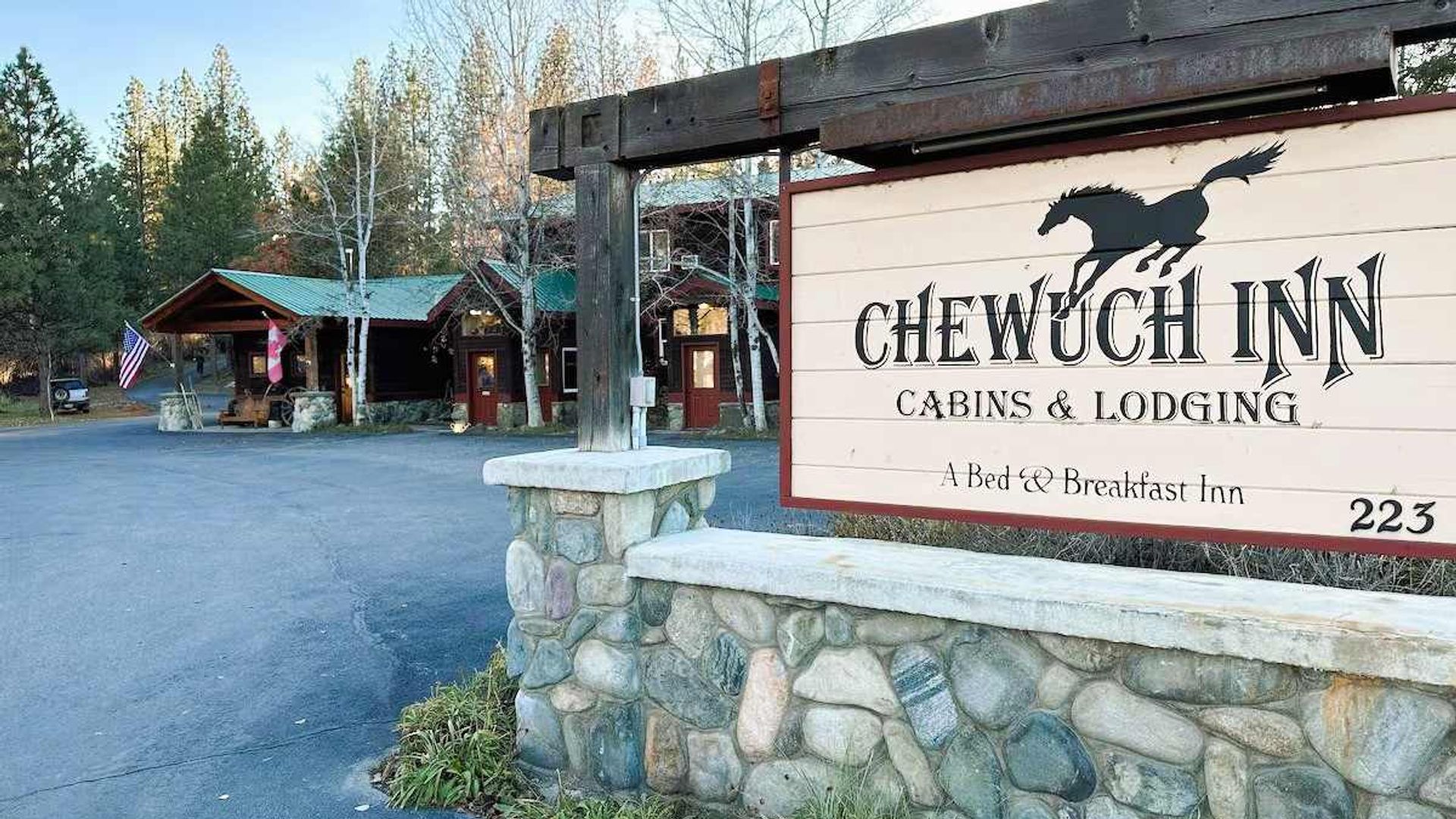 Chewuch Inn & Cabins