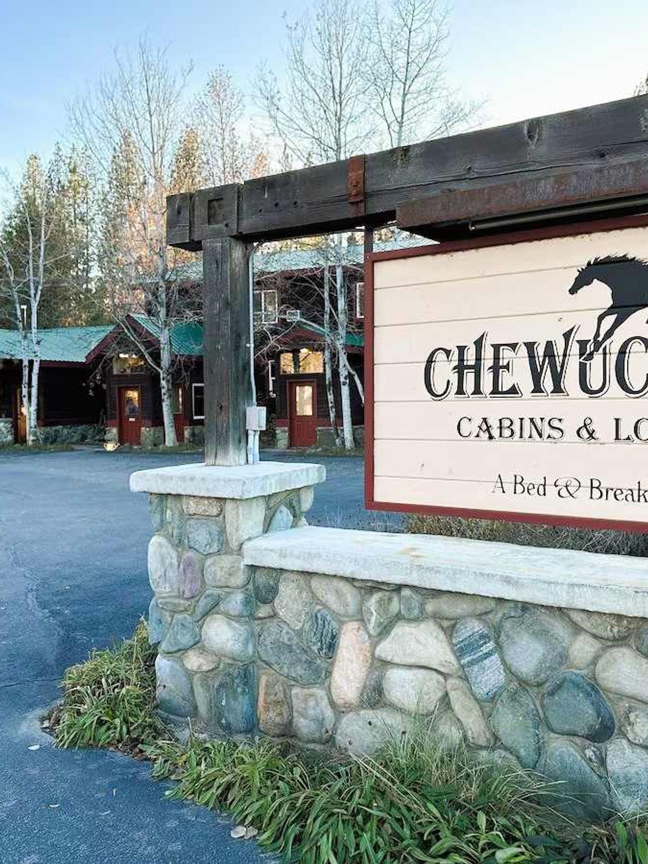 Chewuch Inn & Cabins