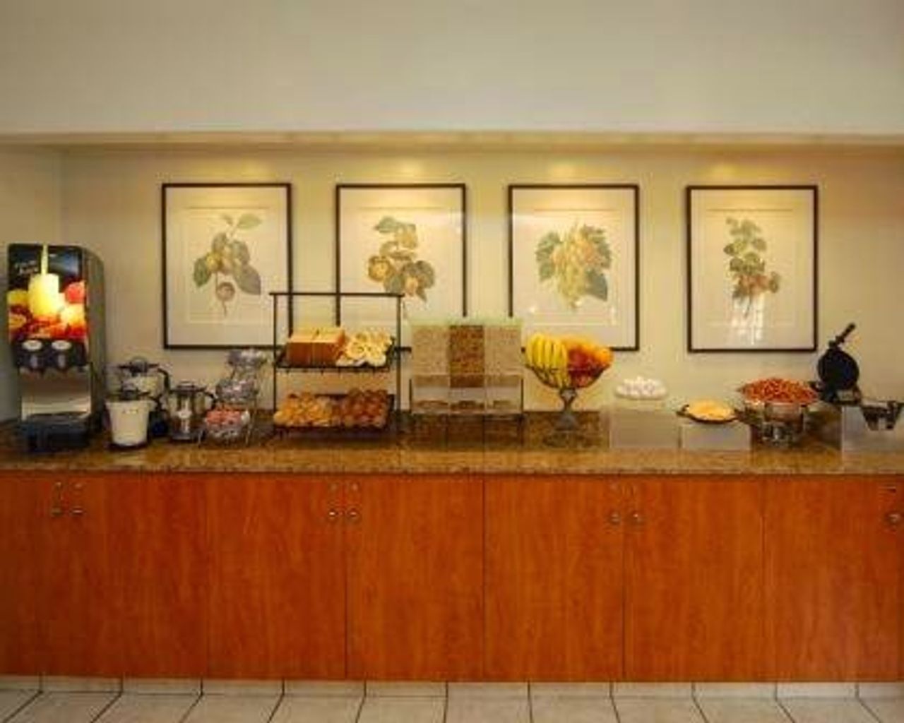 Photo of Comfort Inn & Suites