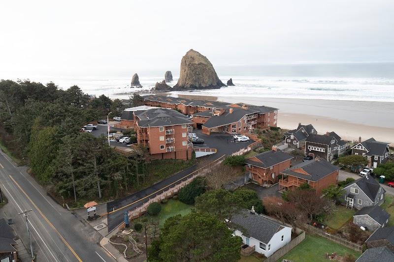 Hallmark Resort & Spa Cannon Beach