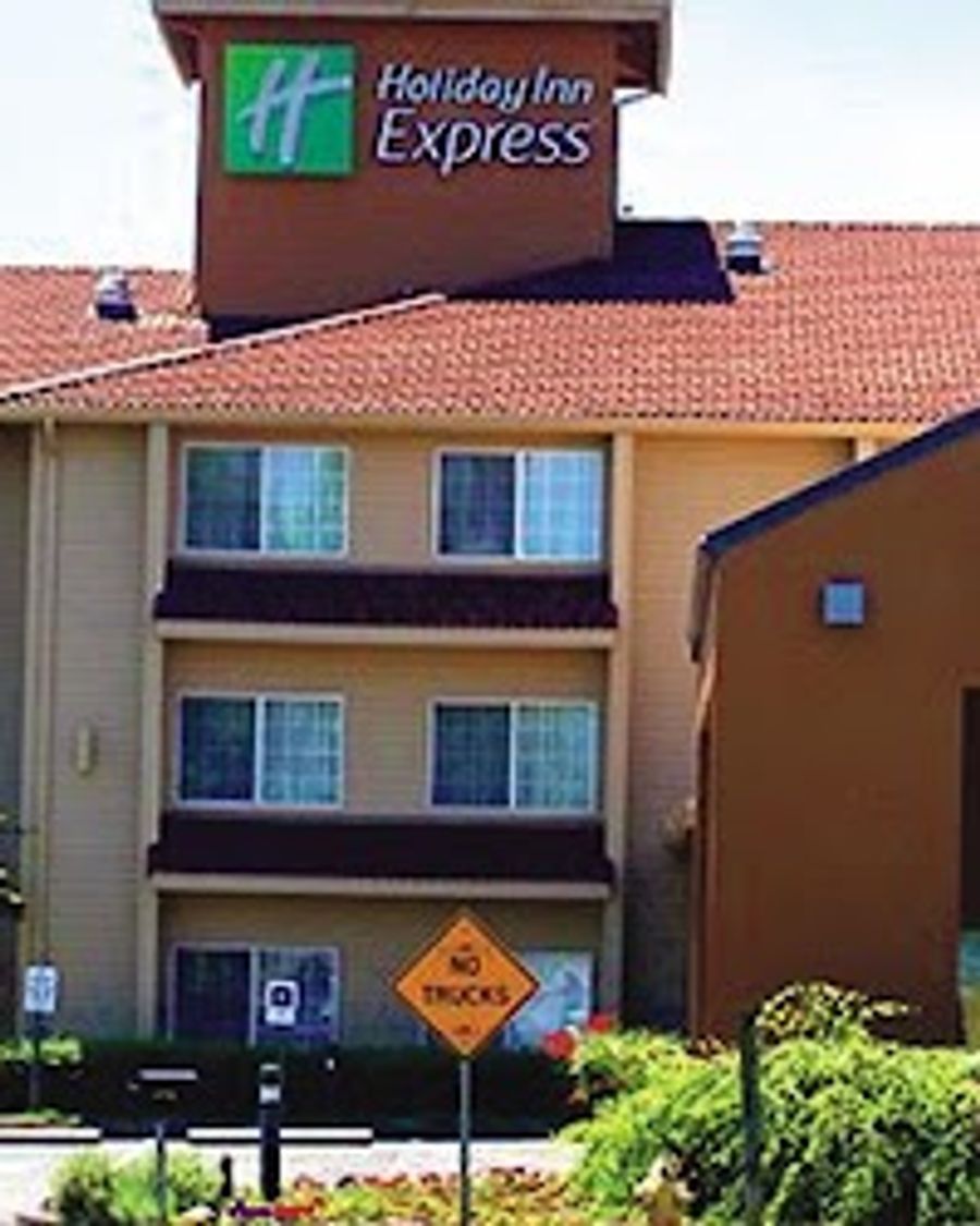 Holiday Inn Express Portland East - Troutdale, an IHG Hotel