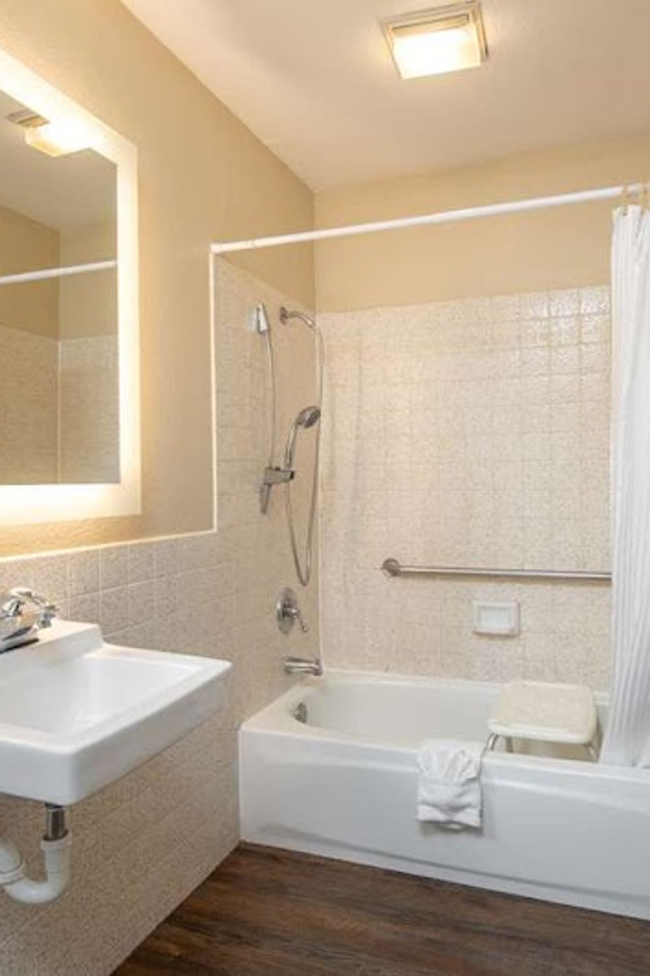Photo of SureStay by Best Western Fairfield Napa Valley