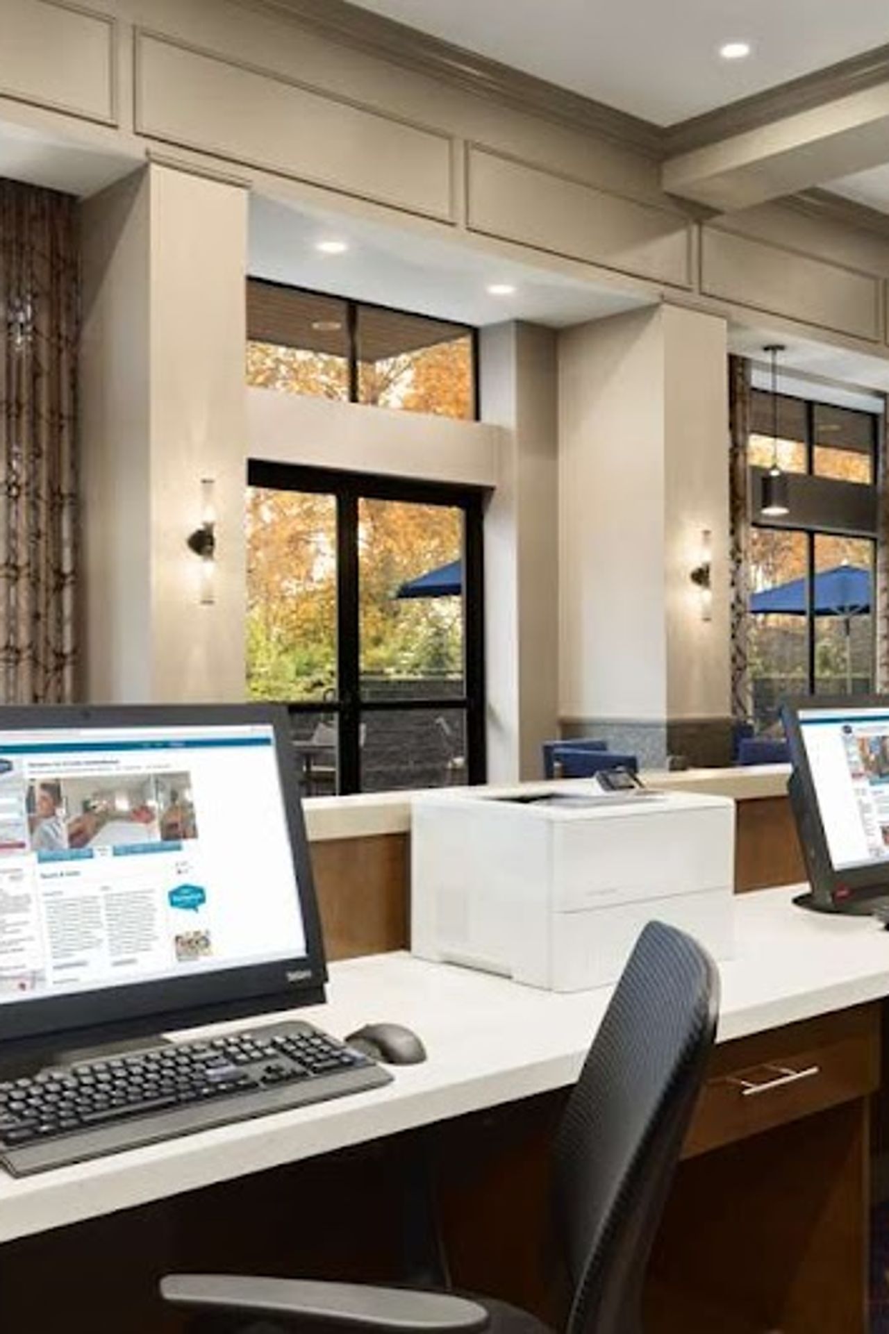 Photo of Hampton Inn & Suites Seattle/Renton
