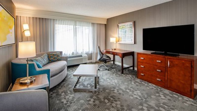 Photo of Courtyard Oakland Airport