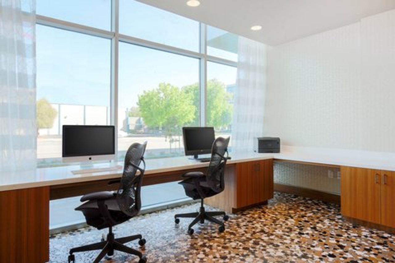 Photo of SpringHill Suites San Jose Airport