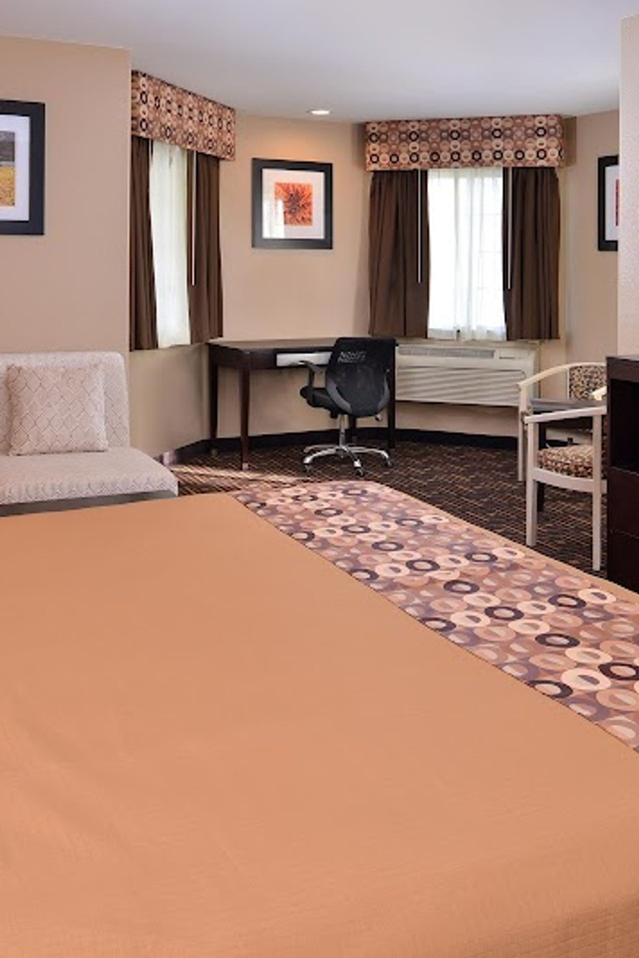 Photo of Americas Best Value Inn & Suites Madera