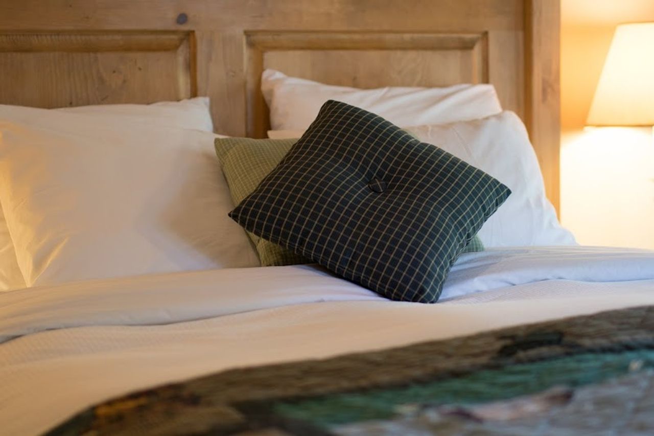 Photo of Weasku Inn - Queen Bed