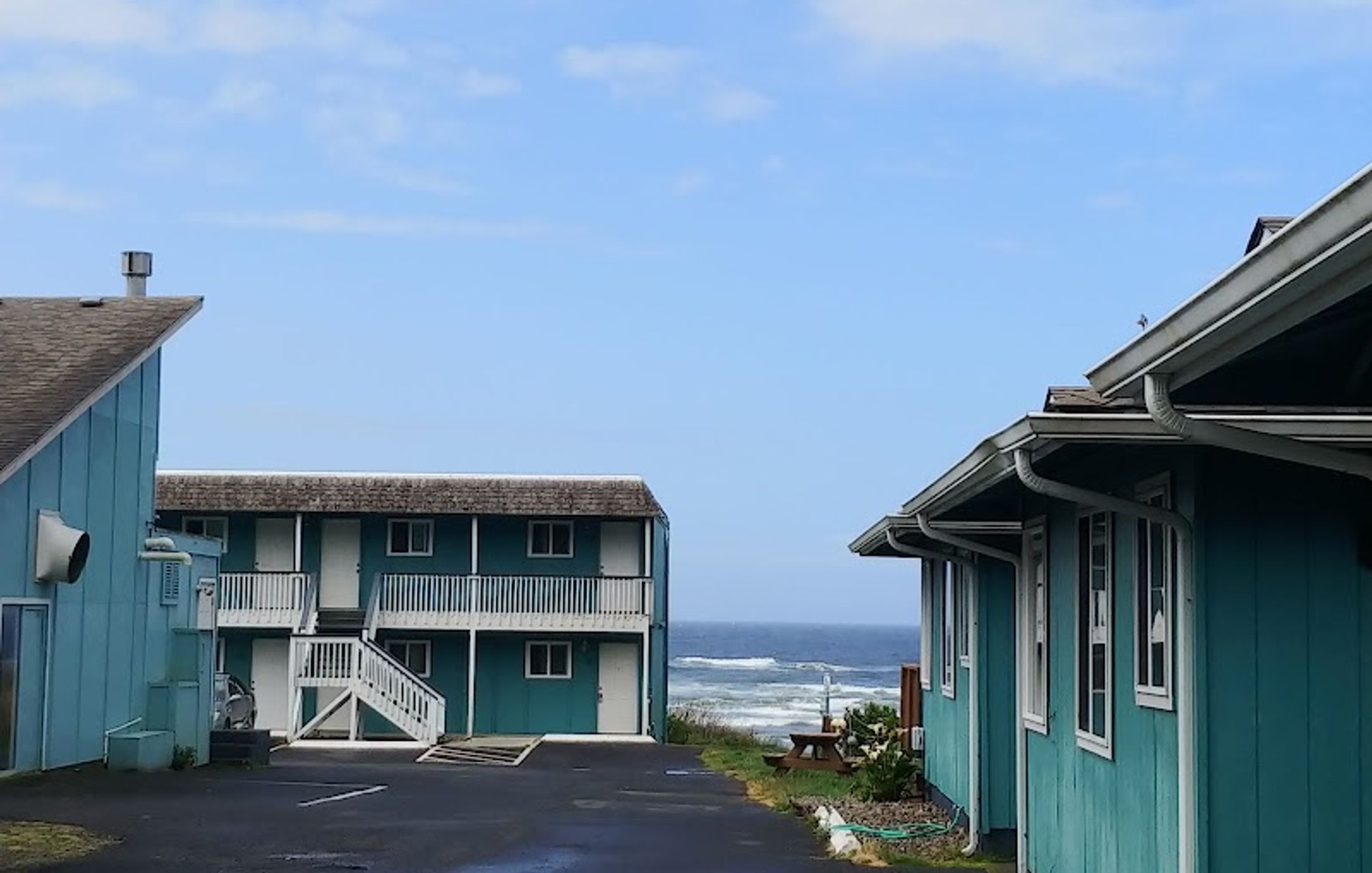 Silver Surf Motel