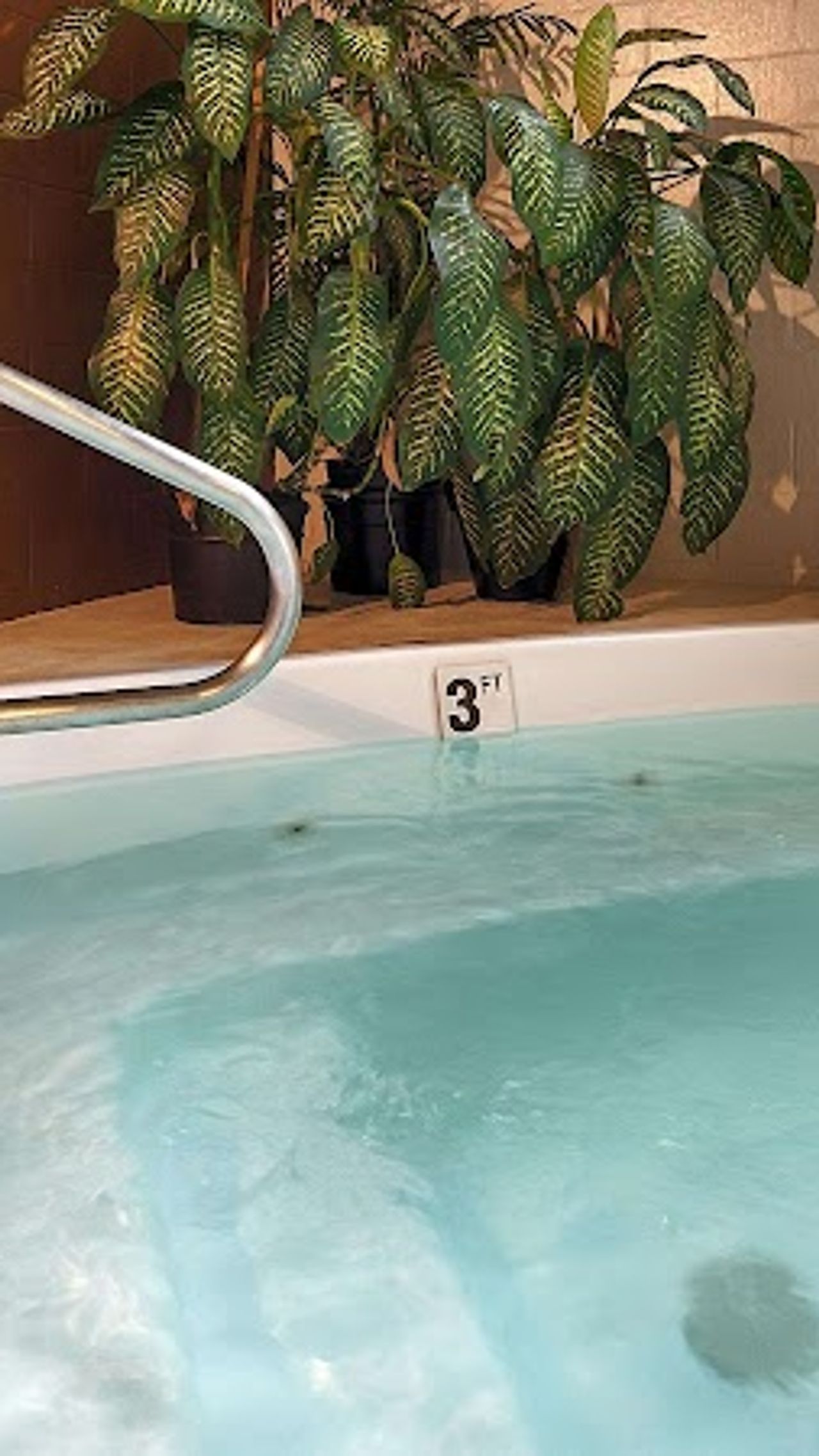 Photo of Best Western New Oregon - Spa (Whirlpool) Tub