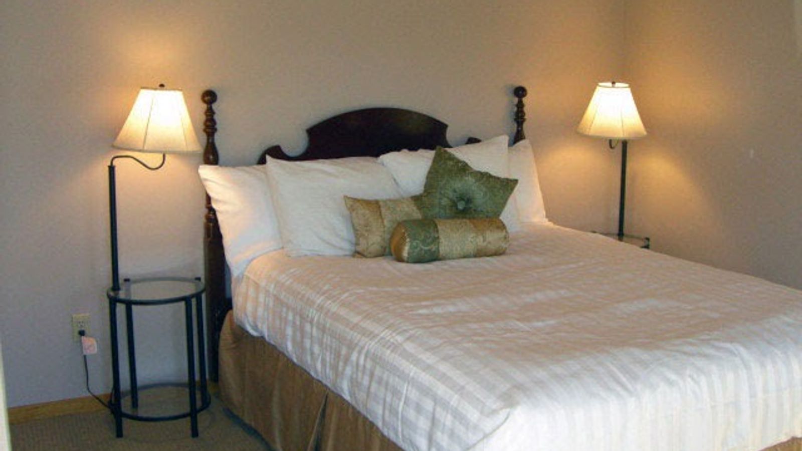 Photo of Deep Water Inn