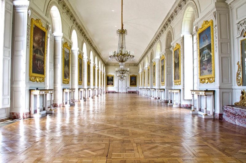 Rénovation de parquet Versailles par Atelier Breton, menuisier à Thouars