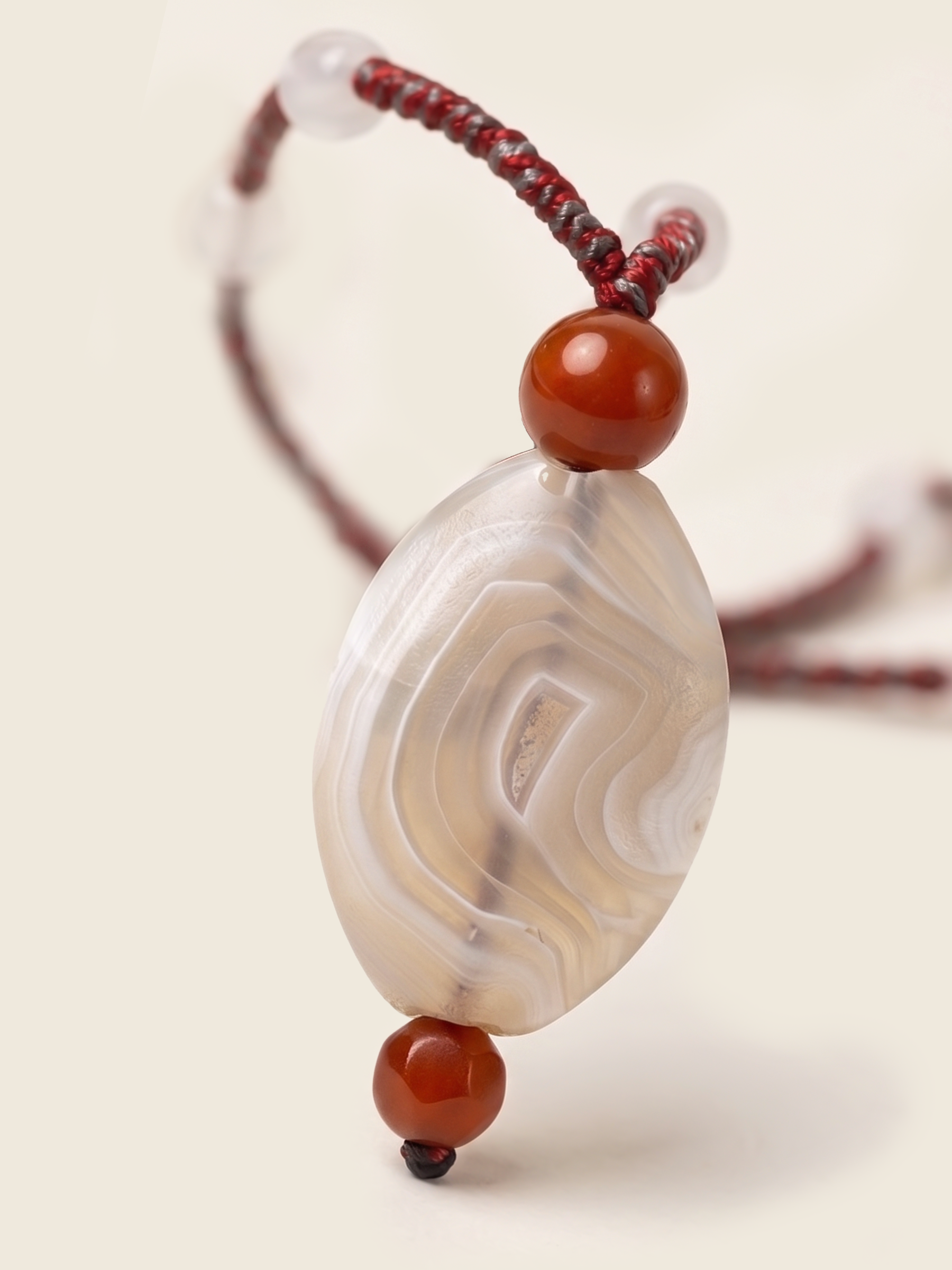 ARTEFACT 06