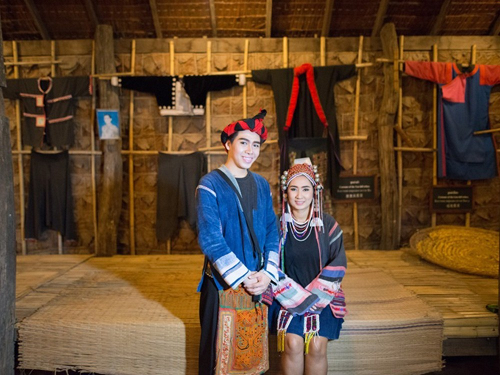 SIAM NIRAMIT PHUKET