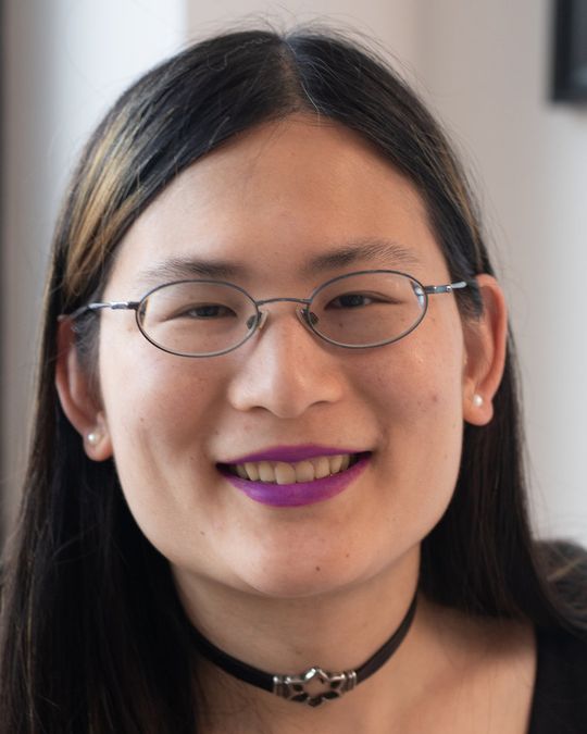 Liz Fong-Jones Headshot