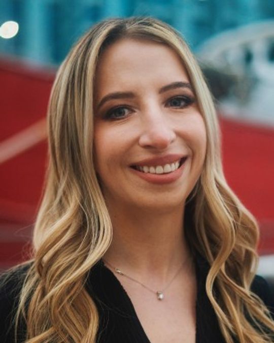Peggy Rayzis