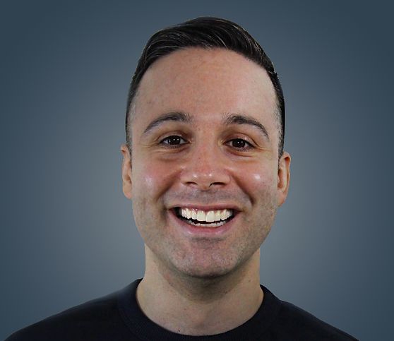 Josh Aharonoff headshot