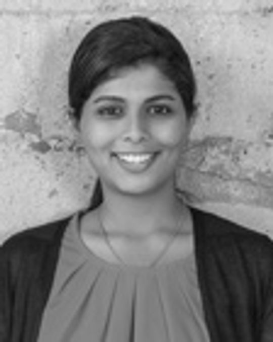 Krithika Muthukumar Photo