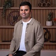 Amir Zohrenejad's Headshot