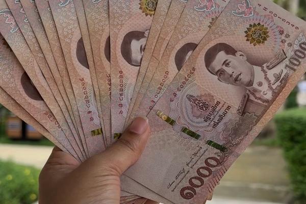 How to Pay in Thailand (2026 Guide): The Truth About UPI, Forex Cards & ATM Fees