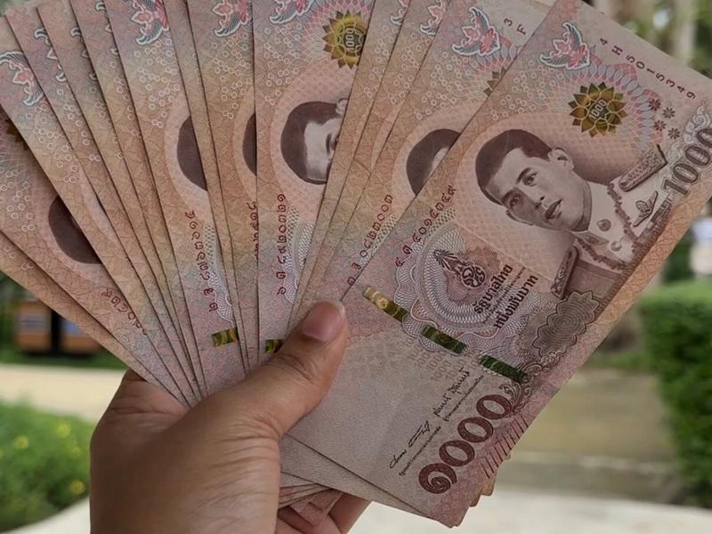 How to Pay in Thailand (2026 Guide): The Truth About UPI, Forex Cards & ATM Fees