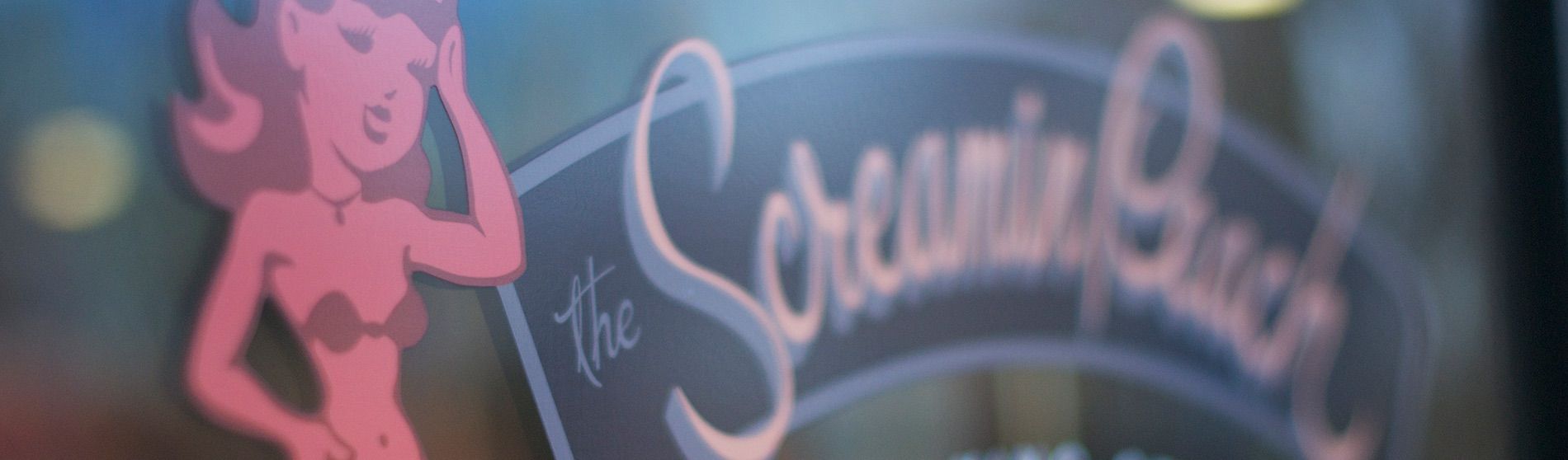 The Screamin Peach Sign