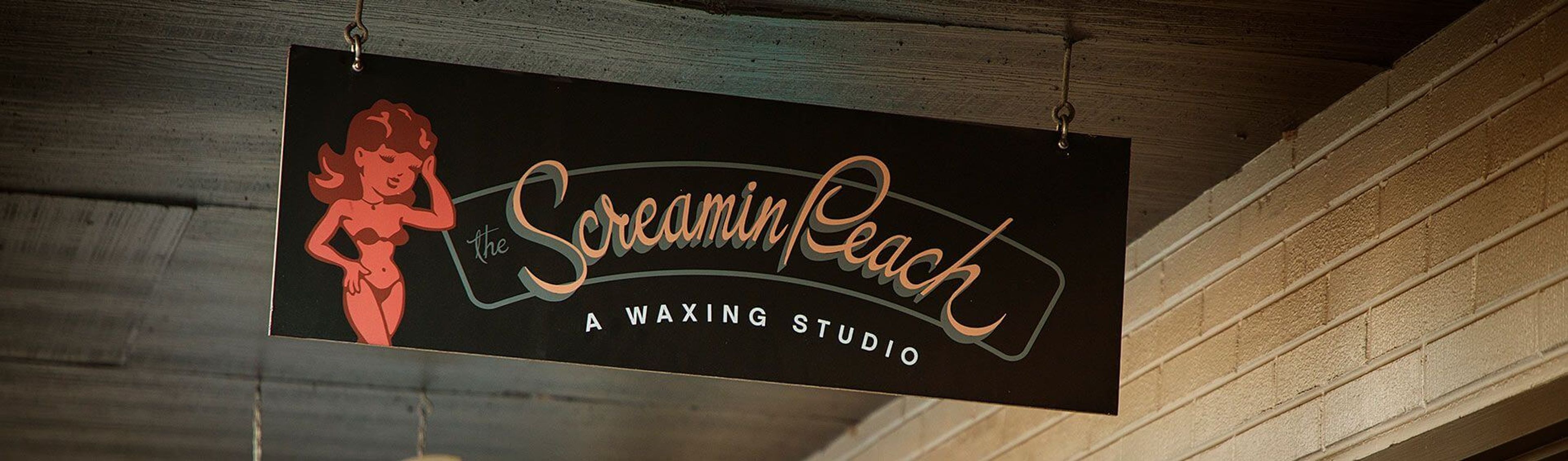 The Screamin Peach Sign