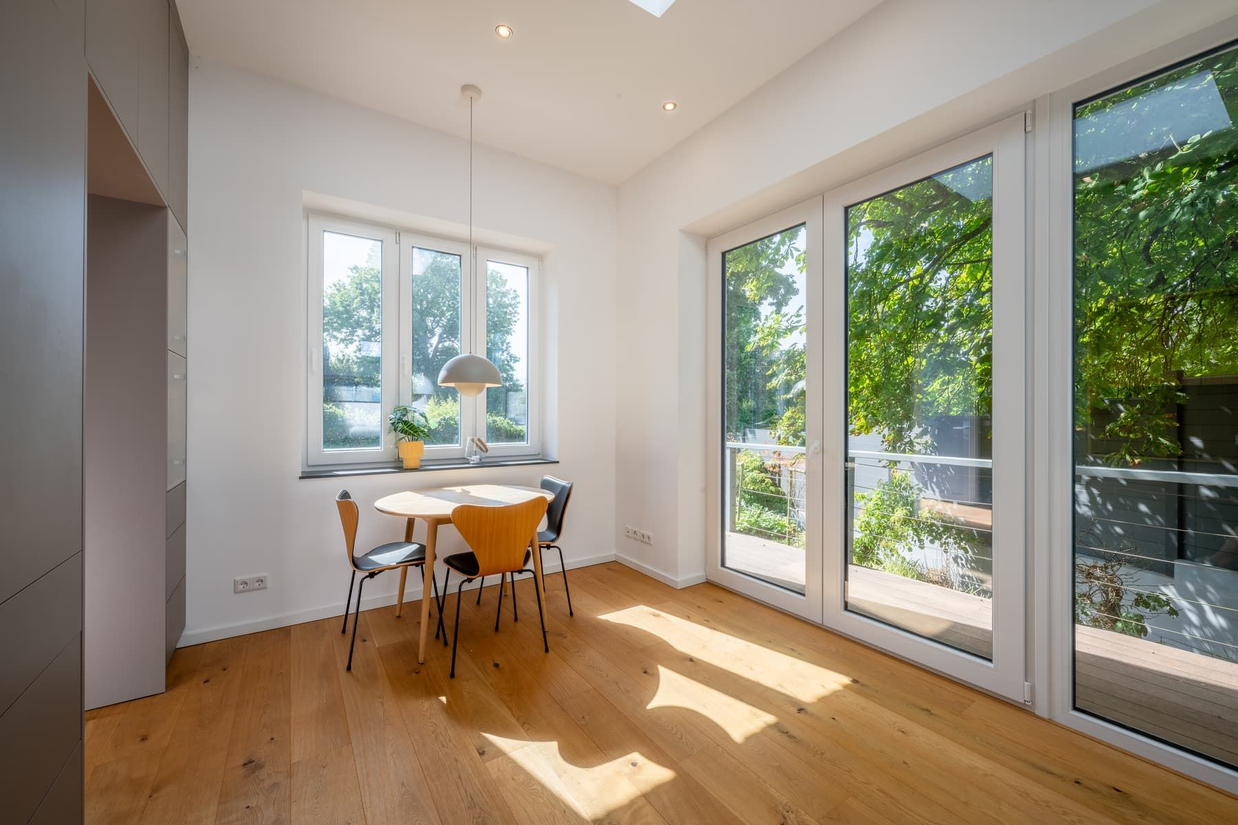 Ferienhaus Wilhelminenstraße, Glücksburg – Essplatz am Fenster