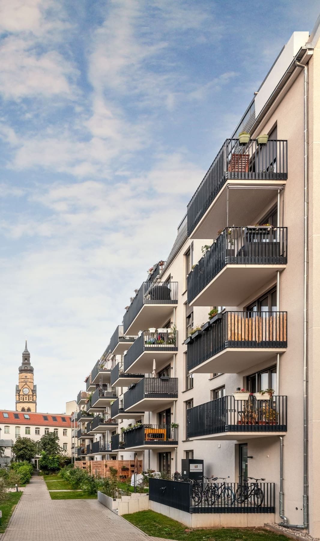 Drei Wohngebäude am Karl-Heine-Kanal, Leipzig – Aurelienstraße