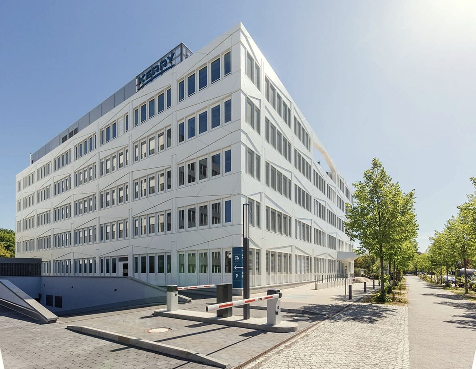 BioSquare Alte Messe, Leipzig – Ansicht mit Zufahrt
