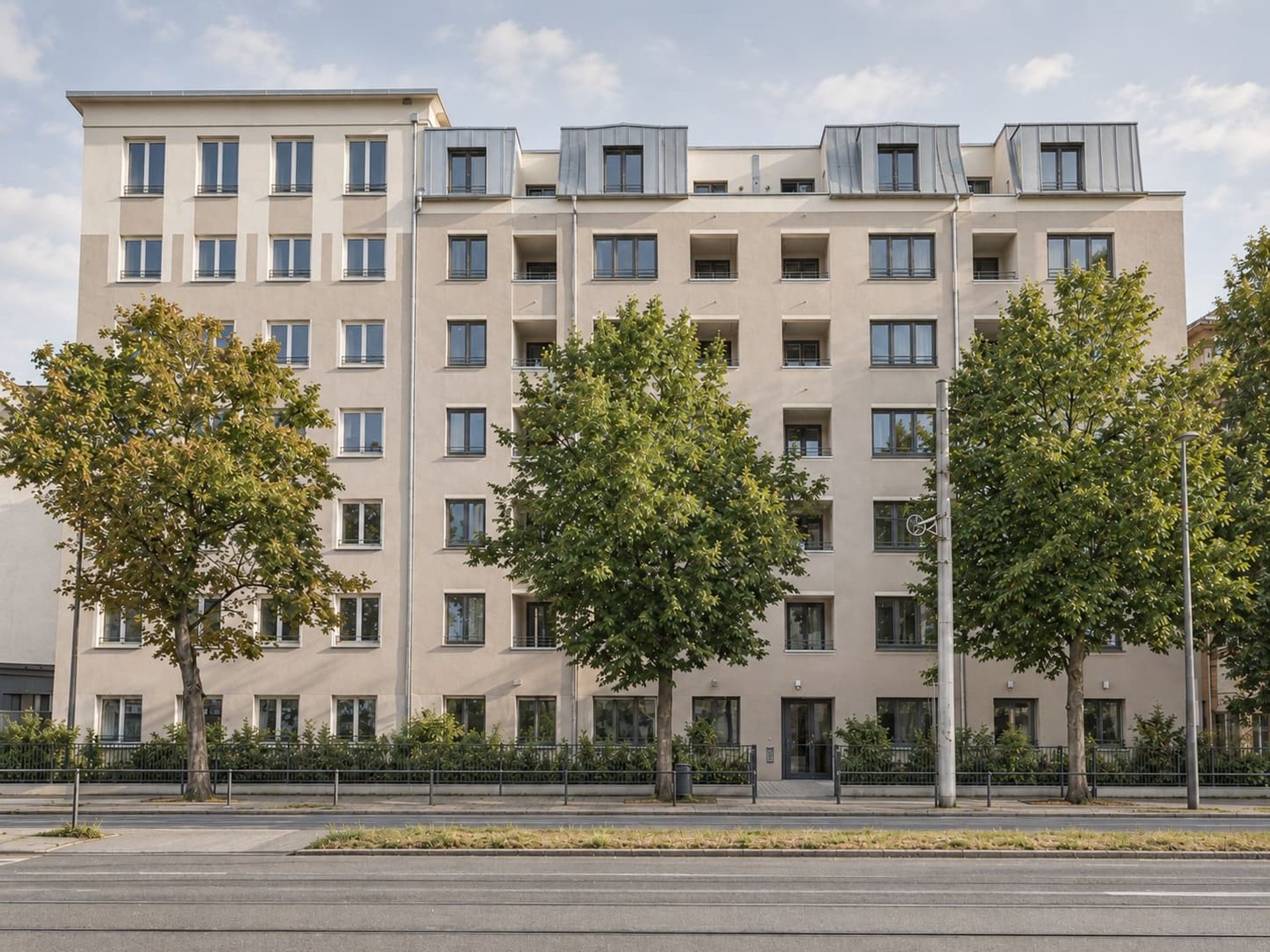 Wohnen im Leipziger Osten – Fassade an der Dresdner Straße