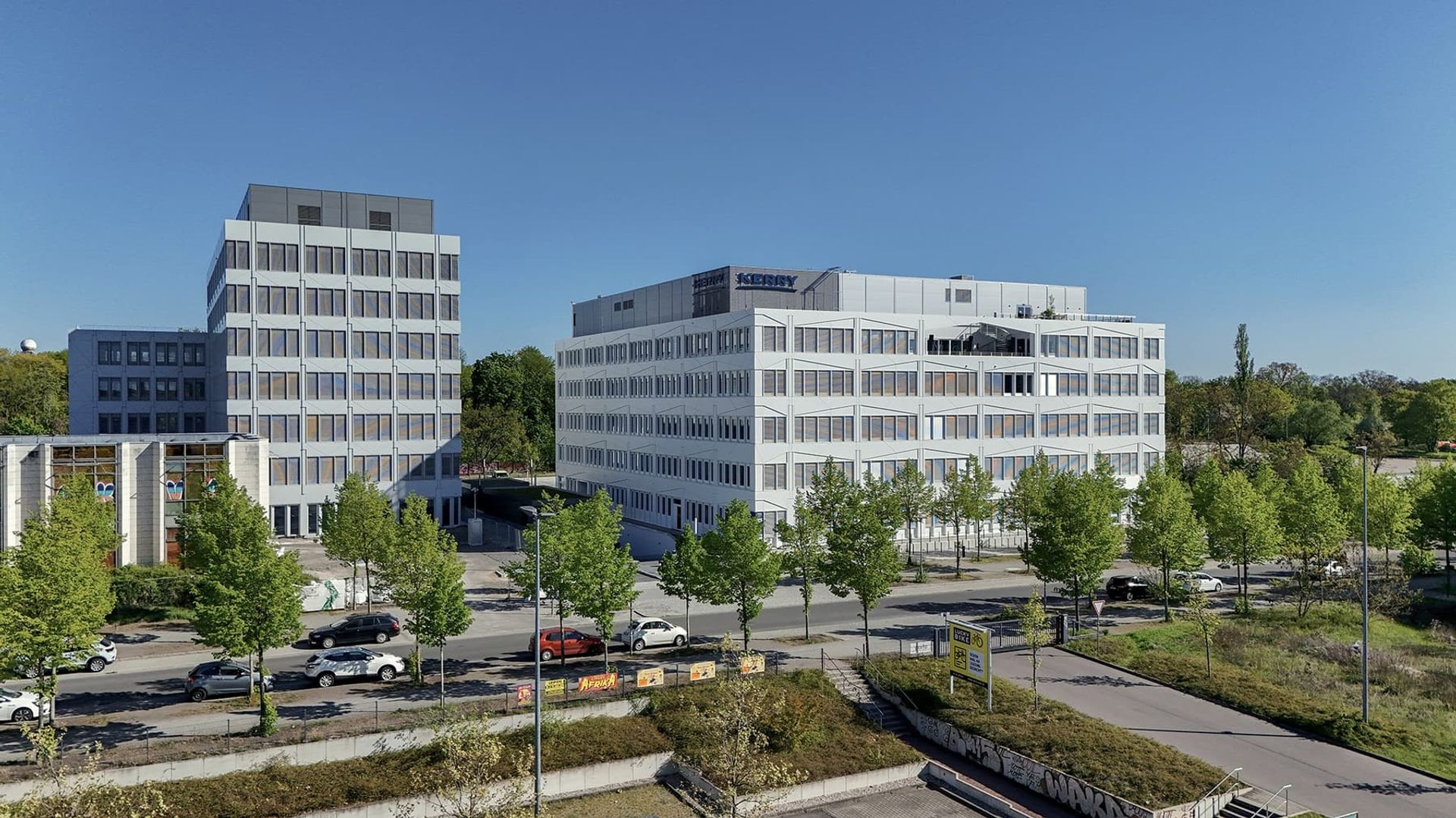 BioSquare Alte Messe, Leipzig – Luftbild, beide Bauteile von der Straßenseite
