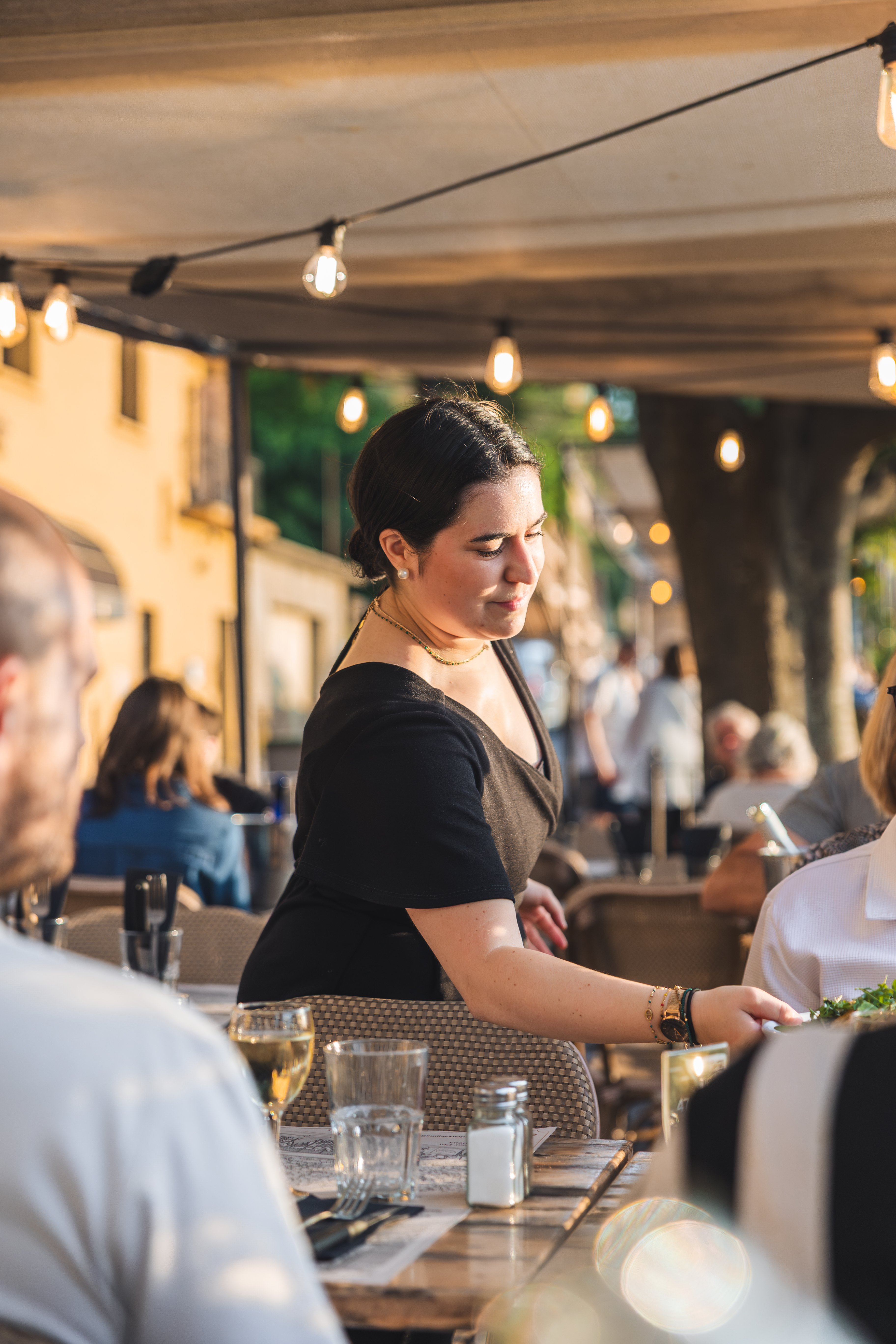 Photo de marque — RESTAURATION, Provence, 23