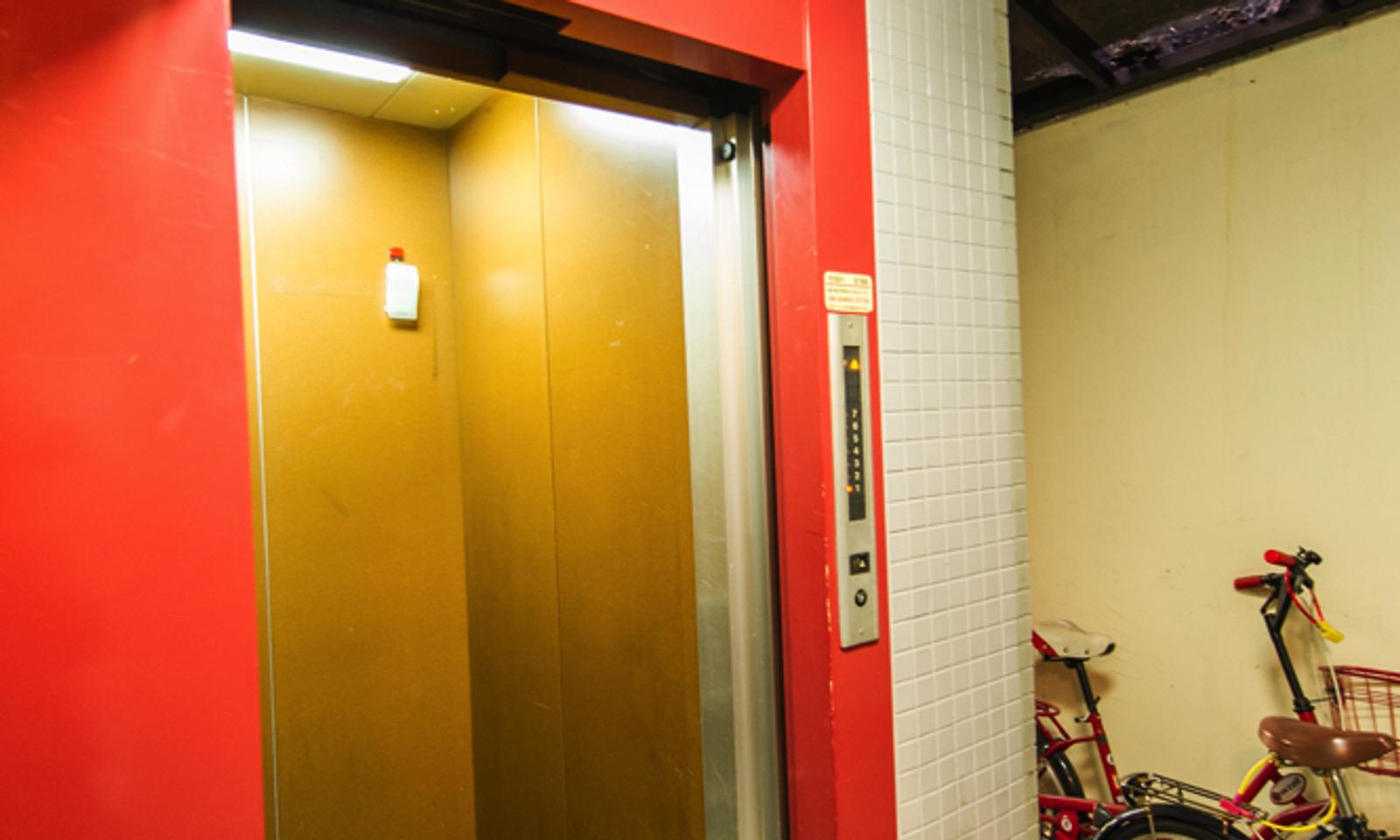 We have an elevator so you can easily bring in heavy luggages.