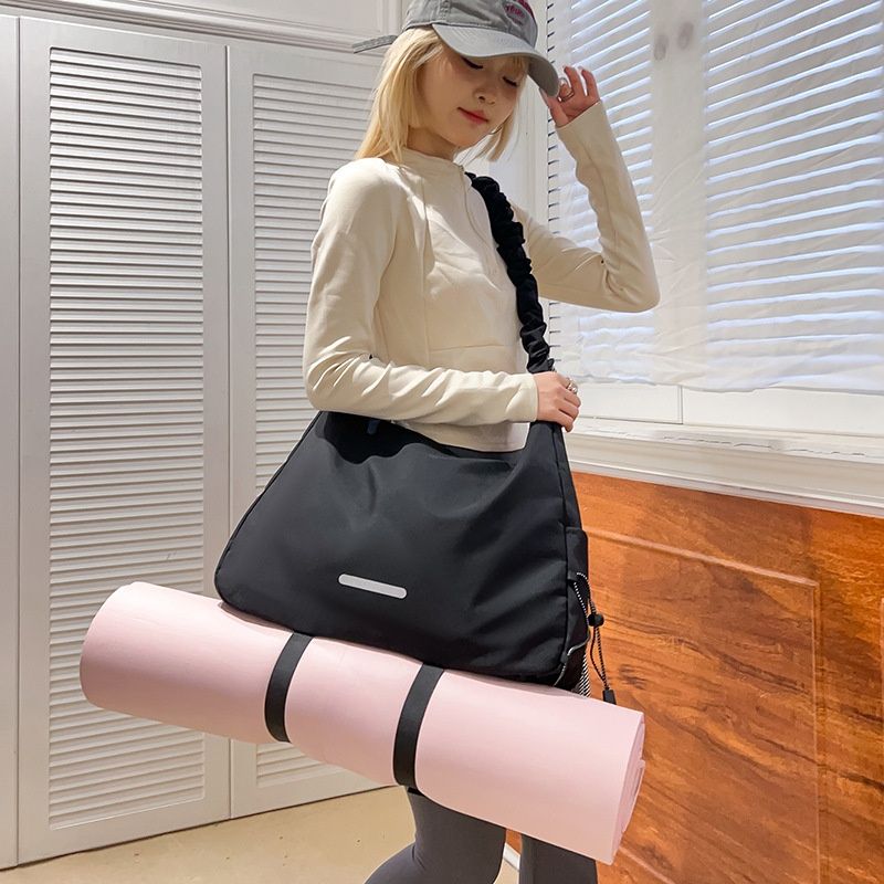 Yoga Gym Bags Sporty Women's Reflective Strip Shoulder Tote Private Label