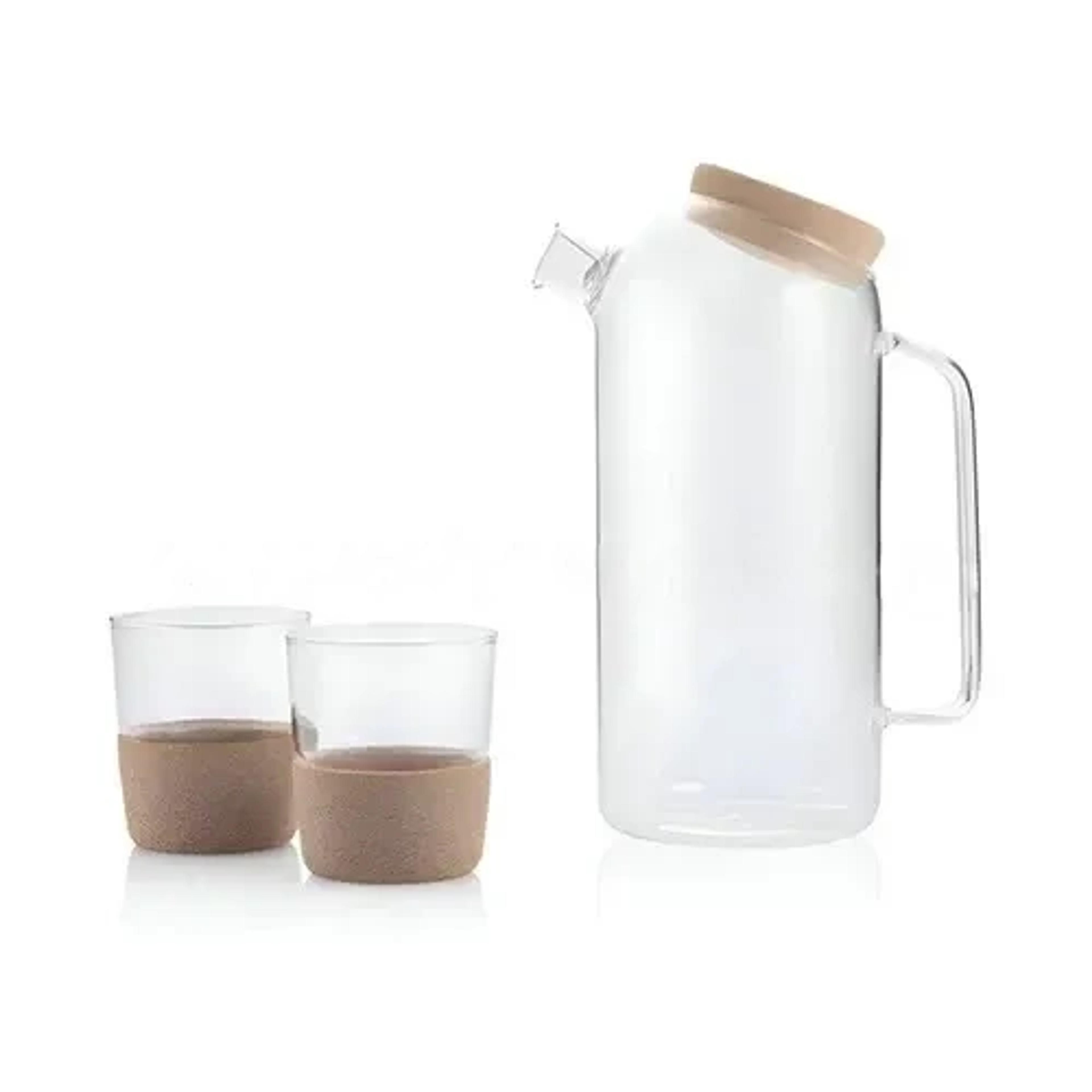 Glass Carafe With 2 Tumblers