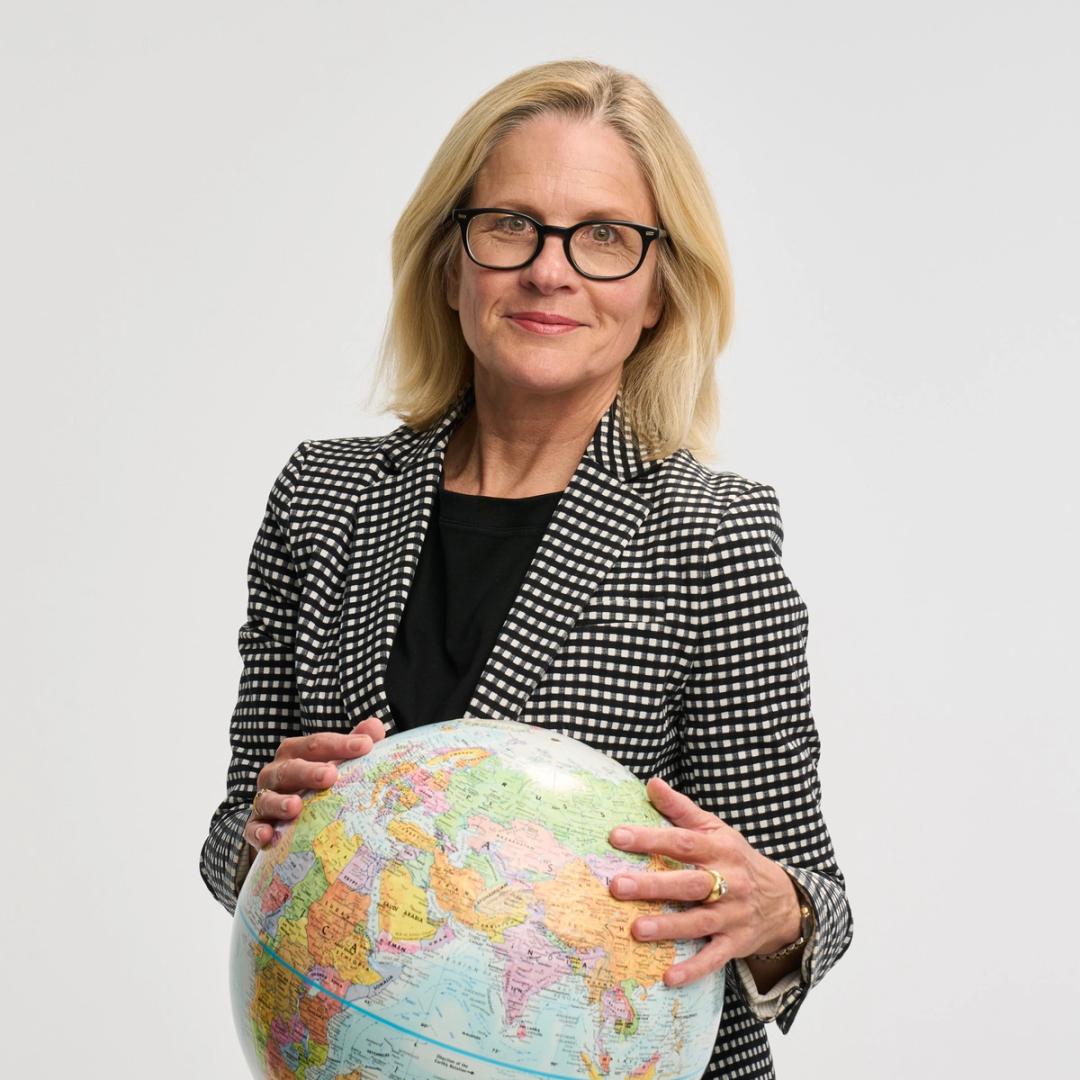 Meet our team of media experts Convergence Communications Convergence