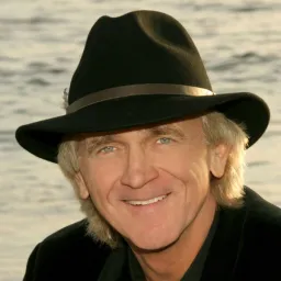 Bidragsyter Steven D. Farmer
