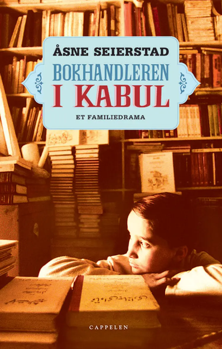 Omslag Bokhandleren i Kabul av Åsne Seierstad (Innbundet)