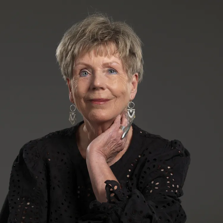 Bidragsyter Karin Fossum