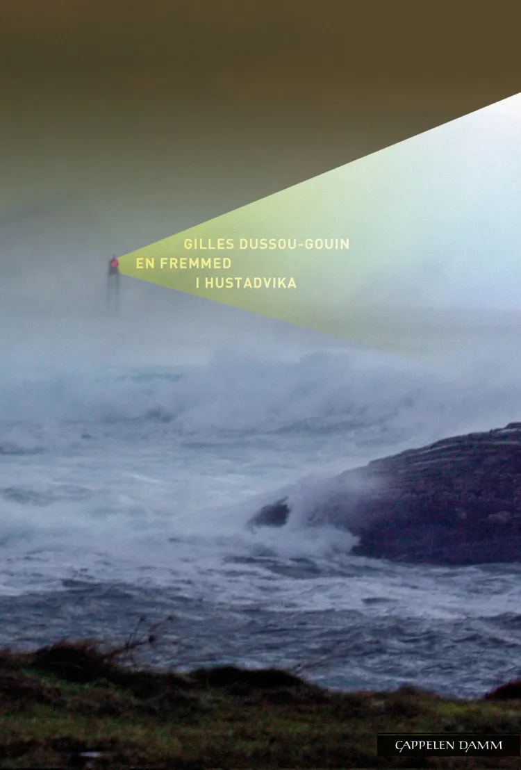 Omslag En fremmed i Hustadvika av Gilles Dossou-Gouin (Heftet)