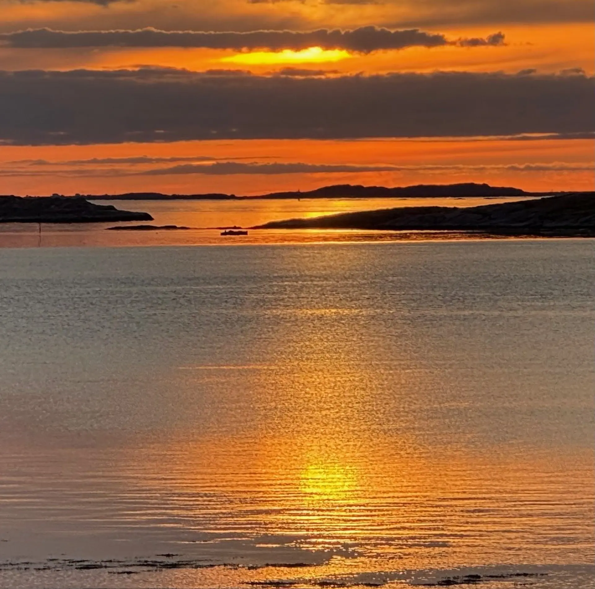 Solnedang. Dønna, Helgeland