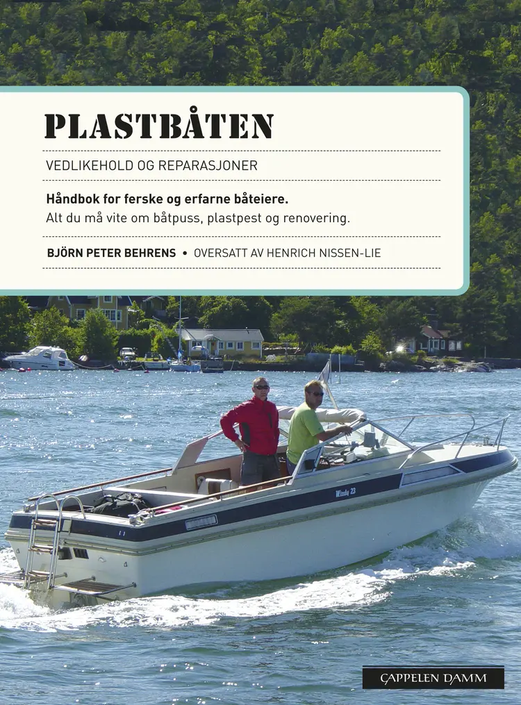 Omslag Plastbåten av Björn Peter Behrens (Innbundet)