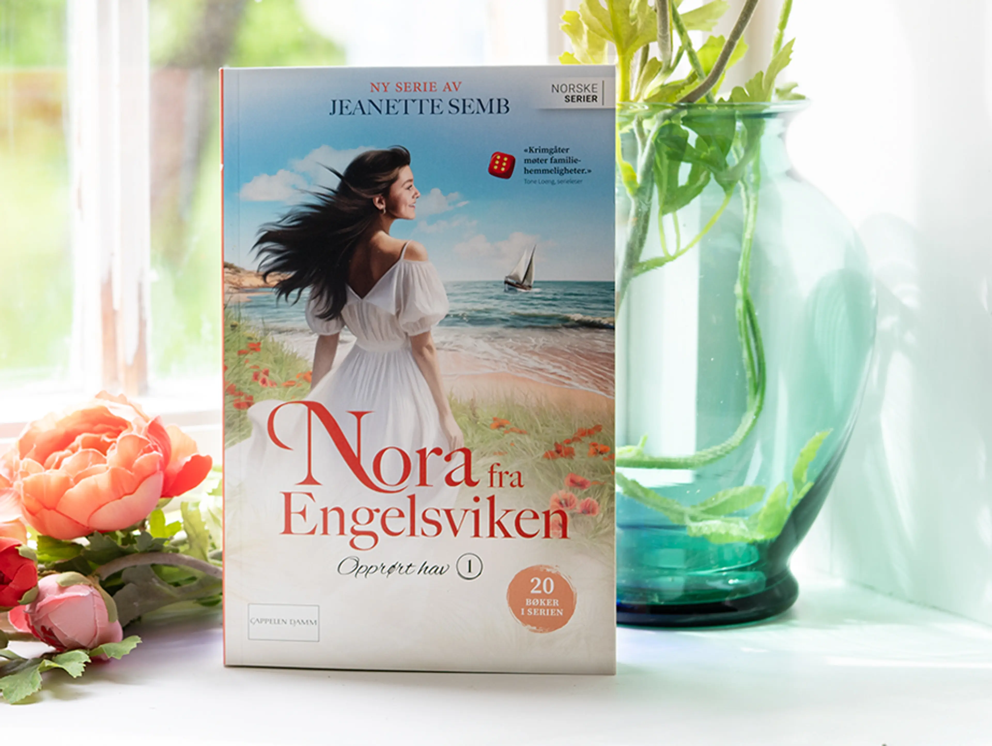 Foto av første bok i serien Nora fra Engelsviken