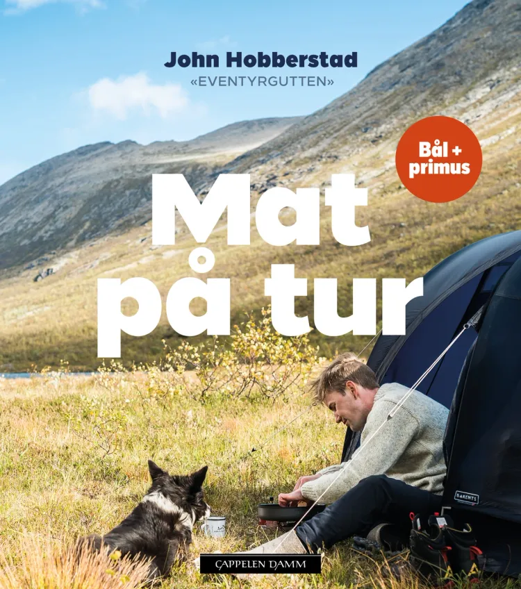 Omslag Mat på tur av John Hobberstad (Innbundet)