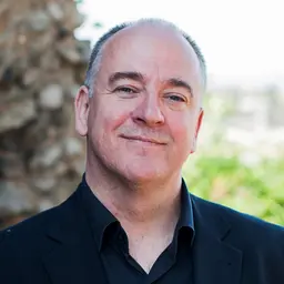 Bidragsyter Kerry Brown